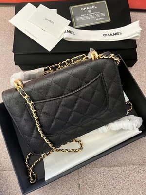 Classic KWOC Chain On Wallet Chanel Small Handbag AP3019