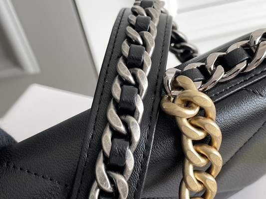 Lambskin Gold Preloved Branded Bag Chanel 19 Flap Bag Mini OEM