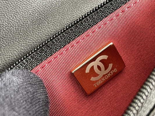 Lambskin Gold Preloved Branded Bag Chanel 19 Flap Bag Mini OEM