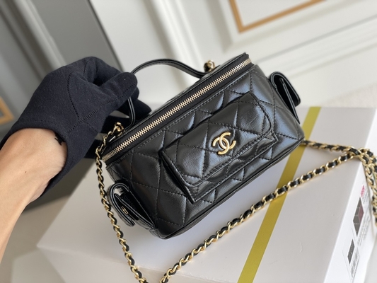 Lambskin Custom Branded Bags Chanel 22K Vanity Case Multi Pocket