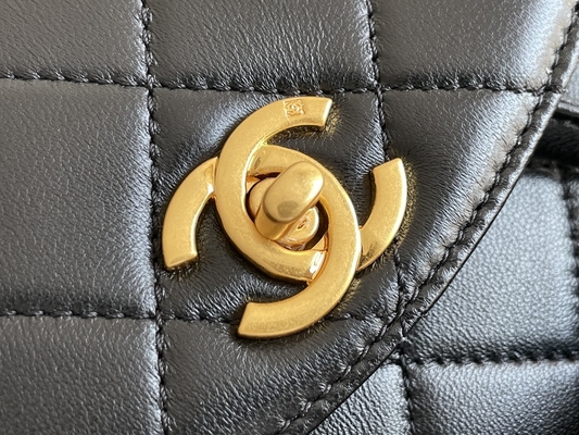 Chanel Leather Flap Designer Brand Backpack 1994-1996 Diamond Quilted For Women