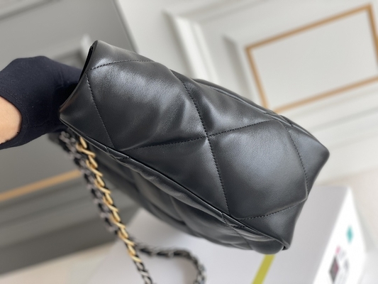 Casual Lambskin Chanel Classic Lambskin Bag Plain Party Office Style