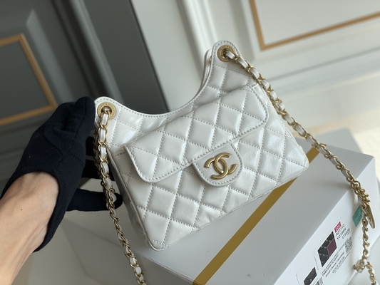Classic White Calfskin Preloved Branded Bag Chain Chanel 2023 Cruise Bags
