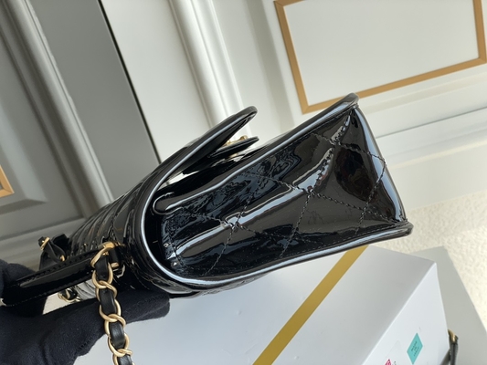22k Women Chanel Flap Bag 2022 Patent Leather Tofu Bag Black Gold