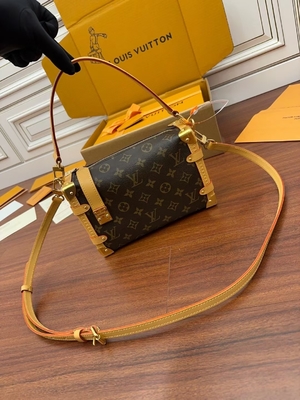 Brown Presbyopic Canvas Louis Vuitton LV Side Trunk Monogram PM Bag Suitcase
