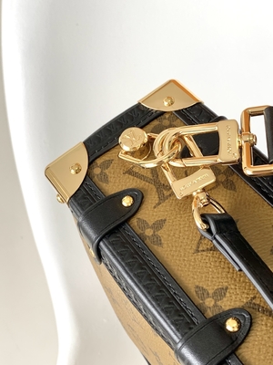 Płótno powlekane Cruise Presbyopia Louis Vuitton M46358 LV Side Trunk Monogram Torba na ramię