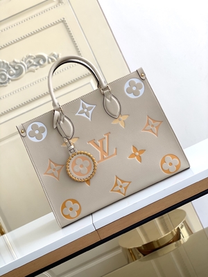 2WAY LV Branded Shoulder Bag Monogram OnTheGo MM Louis Vuitton