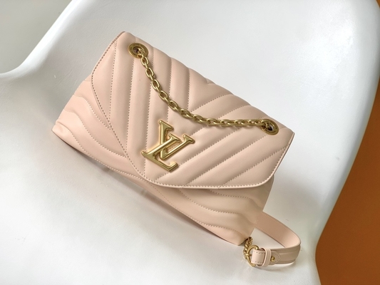 LV Preloved Branded Bag M58549 New Wave Chain Bag