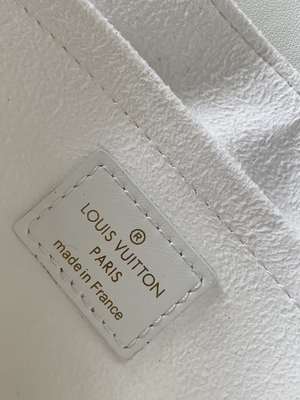 LV Preloved Branded Bag M58549 New Wave Chain Bag