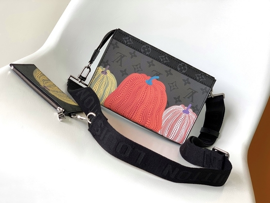 LV X YK Mini Designer Purses Louis Vuitton Pochette Voyage Pumpkin Print Gaston Wearable Wallet