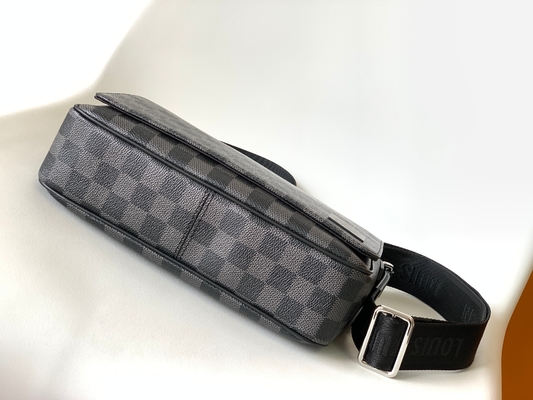 Louis Vuitton Branded Mens Bag District PM Damier Messenger Bag Graphite Black