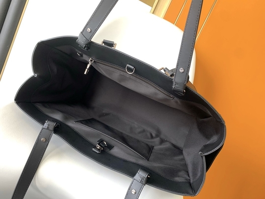 Mens Sac Plat Horizontal Zippé 24H M45571 Louis Vuitton Bag
