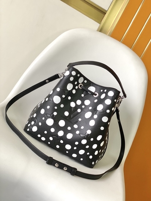 Ladies White Black NéOnoé MM Louis Vuitton Yayoi Kusama Handbag