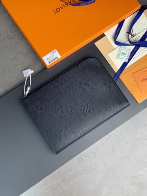 Designer Louis Vuitton Pochette Jour GM Cuir Taurillon Leather In Black Noir Purses