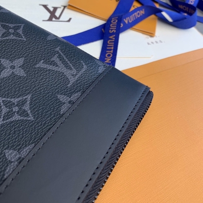 Monogram Shadow Leather Mini Designer Purses Pochette To Go Louis Vuitton