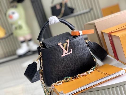 Goatskin Lining Preloved Branded Bag Louis Vuitton Capucines Mini