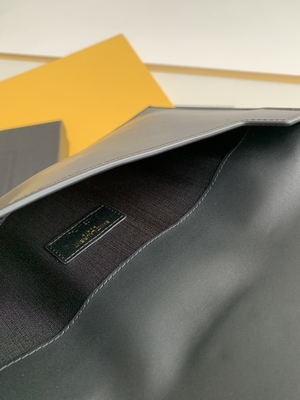 Embossed Saint Laurent Preloved Branded Bag Uptown Leather Clutch Grain De Poudre