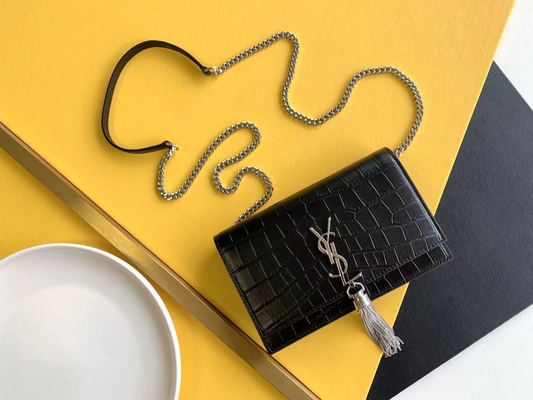 Medium Kate Tassel Red YSL Saint Laurent Woc Zipper Closure