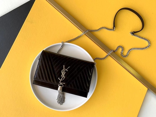 Medium Kate Tassel Red YSL Saint Laurent Woc Zipper Closure