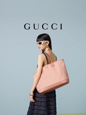 Pink Canvas Gucci Ophidia GG Medium Tote Shoulder Bag For Business Travelling