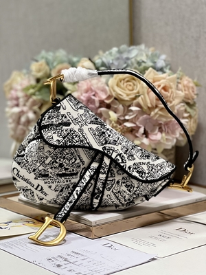 Women Embroidery Dior Saddle Sling Bag Patchwork 25cm With 3 Interior Pockets
