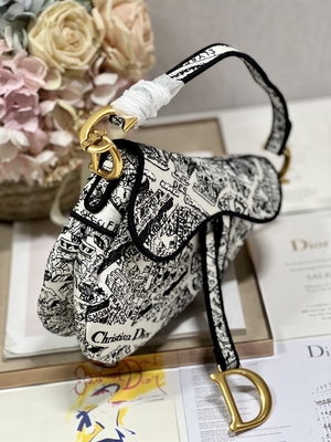 Women Embroidery Dior Saddle Sling Bag Patchwork 25cm With 3 Interior Pockets