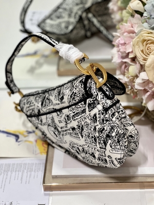 Women Embroidery Dior Saddle Sling Bag Patchwork 25cm With 3 Interior Pockets