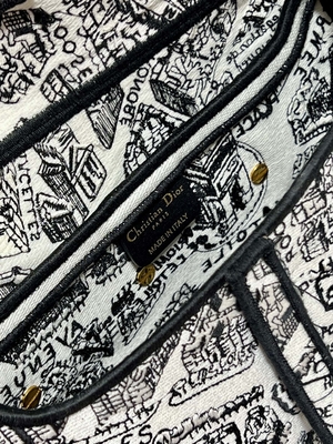 Women Embroidery Dior Saddle Sling Bag Patchwork 25cm With 3 Interior Pockets