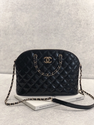 Small Chanel Patent Calfskin Shopping Bag With Retro Lady Style