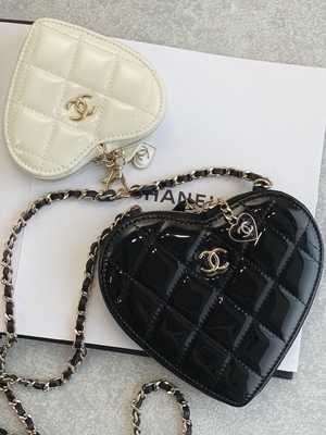 Chain Lacquered Calfskin Preloved Branded Bag Gold Tone Metal Black And White