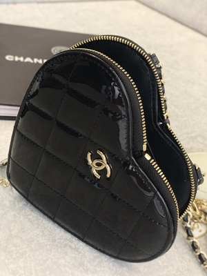 Chain Lacquered Calfskin Preloved Branded Bag Gold Tone Metal Black And White